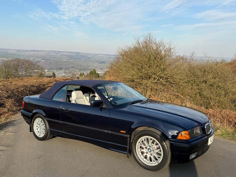 BMW 3 SERIES