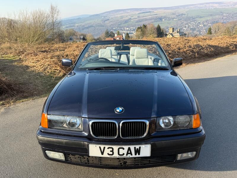 BMW 3 SERIES