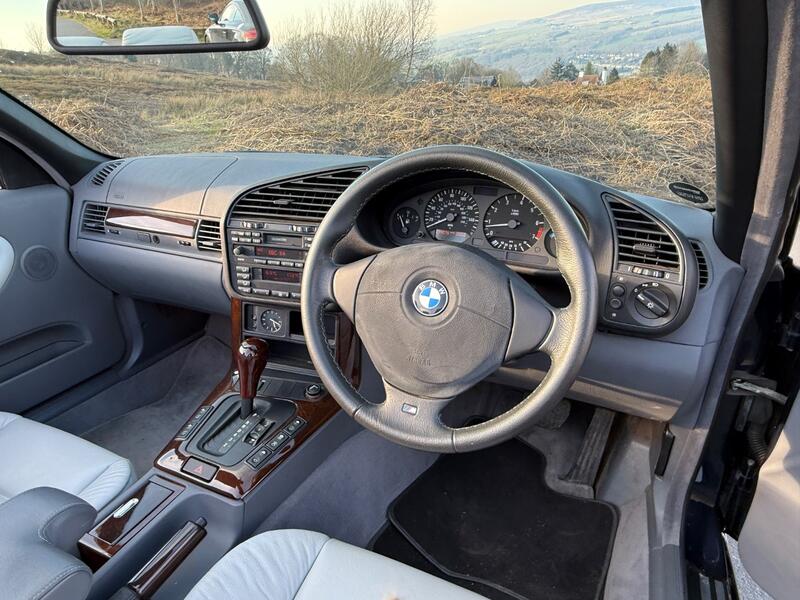 BMW 3 SERIES