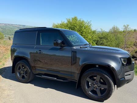 LAND ROVER DEFENDER 90 Hard Top 3.0 D250 MHEV X-Dynamic SE