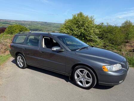 VOLVO V70 2.4 D Sport Special Edition