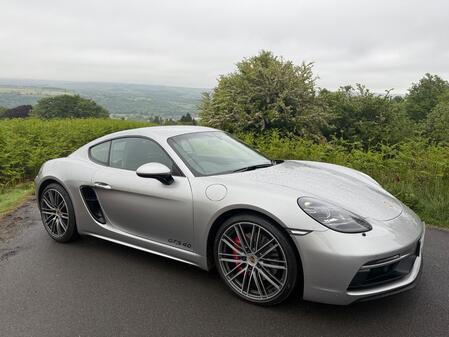 PORSCHE 718 4.0 GTS