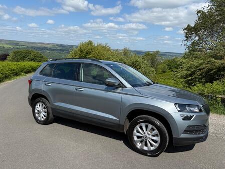 SKODA KAROQ 1.0 TSI SE Nav Plus
