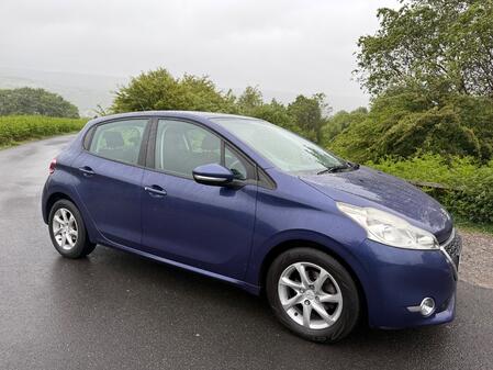PEUGEOT 208 1.4 VTi Active