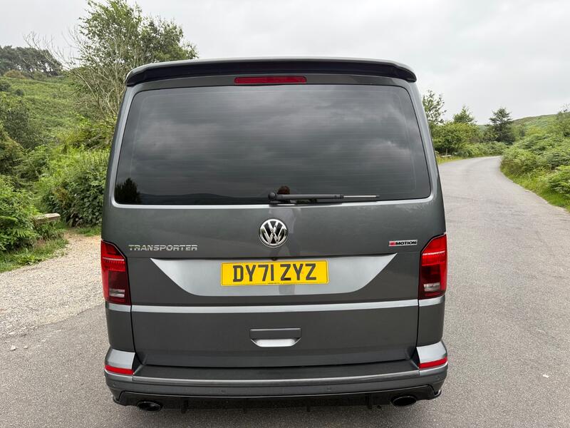 VOLKSWAGEN TRANSPORTER